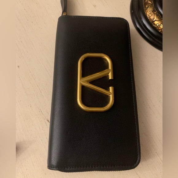 Valentino Garavani wallet - Picture 3 of 16
